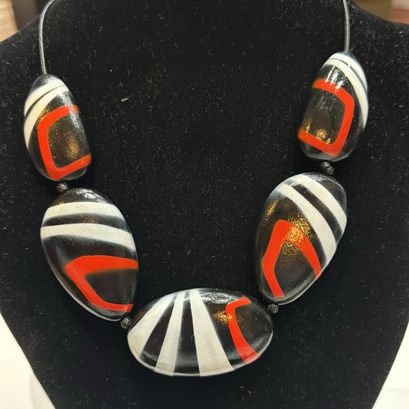 NWT DECOUTURE Zanadu Multi-colour Wood Beaded Statement Necklace - Picture 2 of 7